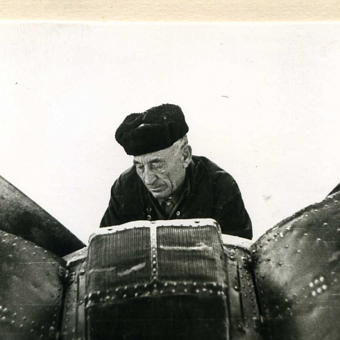 История аэропорта в фотографиях и лицах 